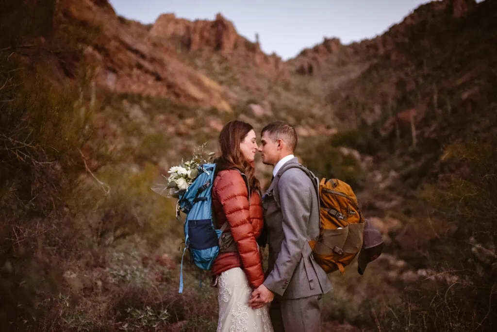 10 Tips for a Hiking Wedding