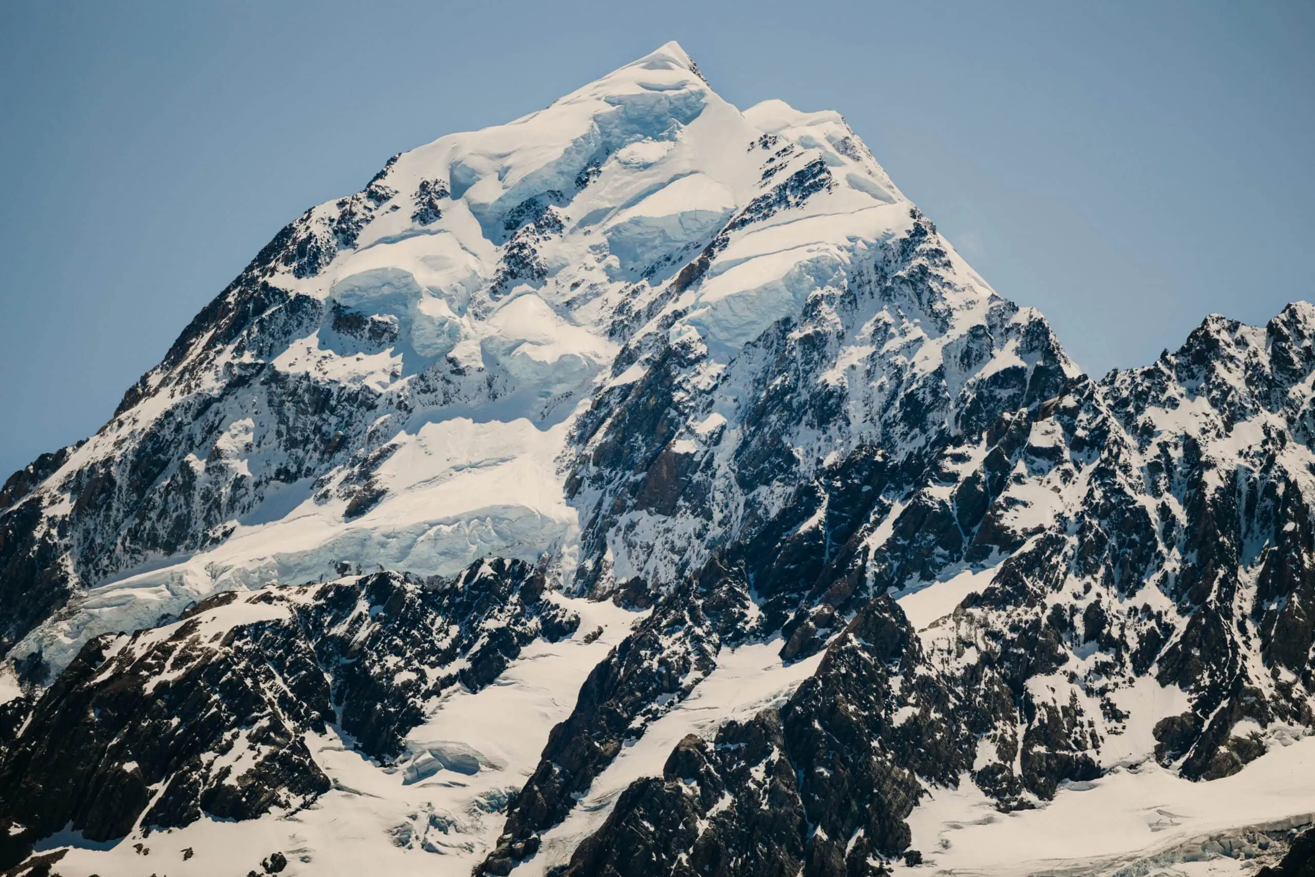 A clear view of the top of Mt Cook.
